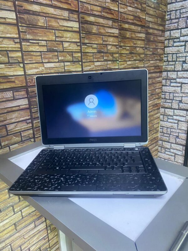 Affordable Dell Latitude 6430 Core i5/320gb/4gb/14" Screen