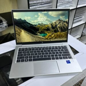 Hp Elitebook 830 G8 core i7/512gb ssd/16gb/11th gen/Touchscreen
