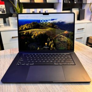 Macbook Air 15 M3 2024 256gb ssd/8gb