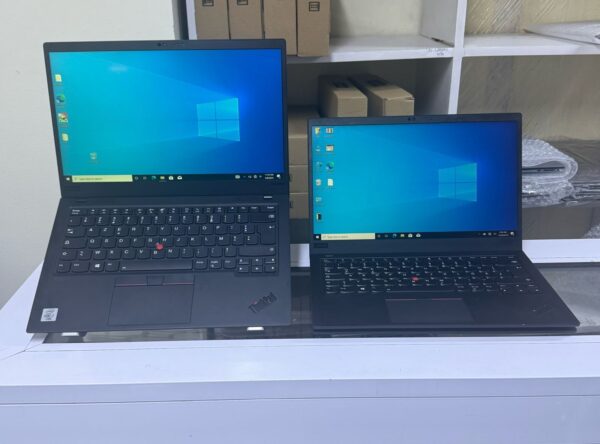 Lenovo Thinkpad X1 carbon core i7/512gb ssd/16gb/11th gen