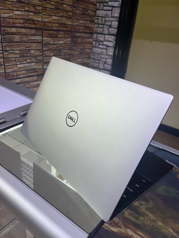 Dell xps 13 9310 core i7/512gb ssd/16gb/11th gen