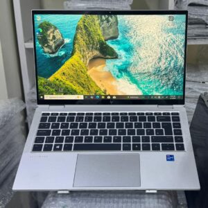 Hp Elitebook 1040  G8 core i7/512gb ssd/32gb Ram/11th gen/X360 Touchscreen